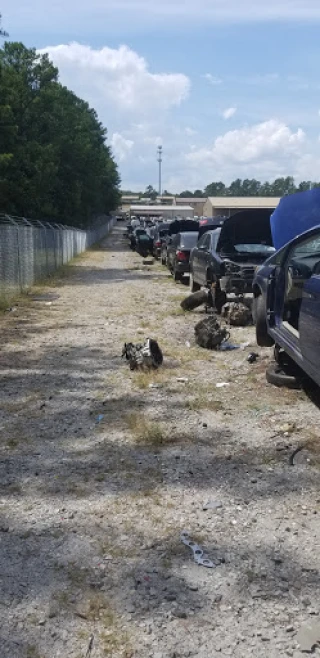 M & S Auto Parts Inc. JunkYard in Sandy Springs (GA) - photo 3