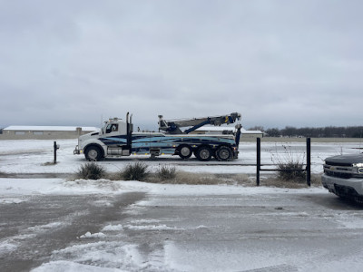 Massey's Towing & Truck Service JunkYard in Dallas (TX) - photo 4