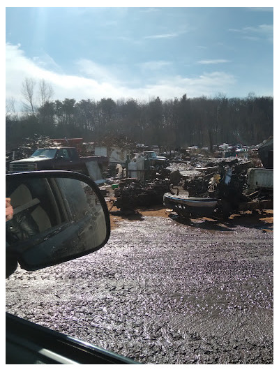 Barker's Auto JunkYard in Columbus (OH) - photo 2