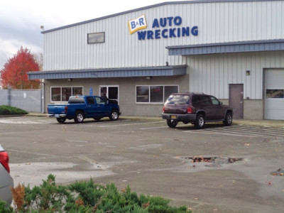 B&R Auto Wrecking JunkYard in Albany (NY) - photo 1