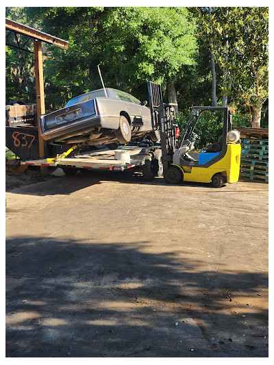 Hunters auto core JunkYard in The Villages (FL) - photo 1