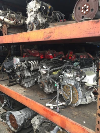 Harry's Auto Parts JunkYard in Burbank (CA) - photo 3