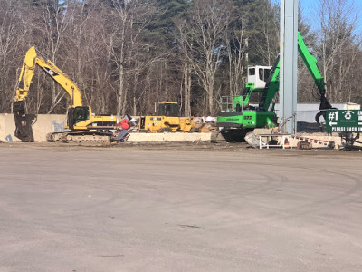 Atlantic Metal Recycling JunkYard in Brockton (MA) - photo 4