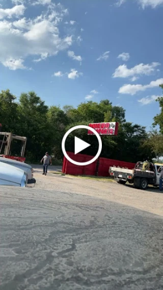 Oviedo Auto Parts JunkYard in Dallas (TX) - photo 2