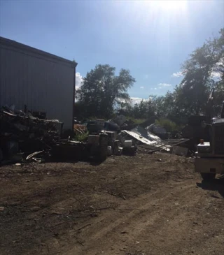 McDonald Bone Yard & Auto Recycling, L.L.C. JunkYard in Davenport (IA) - photo 3