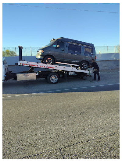 Villalobos Towing LLC JunkYard in Denver (CO) - photo 3