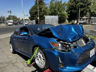 Dean Martin Towing + Recovery JunkYard in Clovis (CA) - photo 3