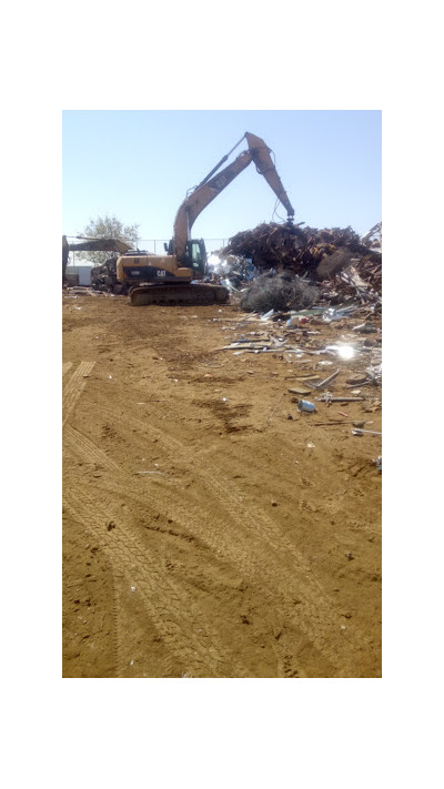 84 Recycling JunkYard in Visalia (CA) - photo 2