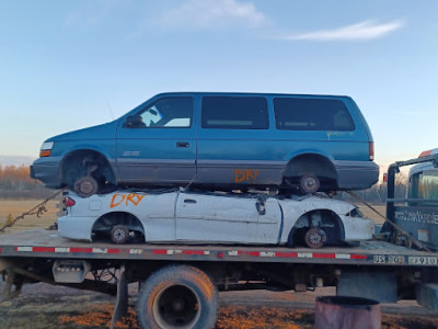 Junk yard Jed Salvage Yard LLC JunkYard in Eau Claire (WI) - photo 3