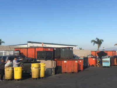 OC Recycling JunkYard in Huntington Beach (CA) - photo 3