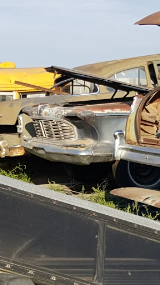 Tee Pee Auto Wrecking JunkYard in Kennewick (WA) - photo 4