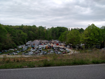 Cookeville Auto Salvage LLC JunkYard in Bakersfield (CA) - photo 3