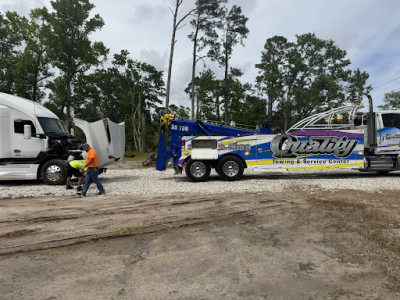 Quality Towing & Service Center JunkYard in Myrtle Beach (SC) - photo 4