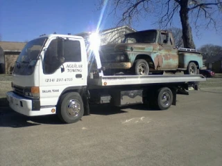 Aguilar Towing Services - photo 1