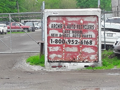 Archie's Auto Recycling JunkYard in Indianapolis (IN) - photo 4