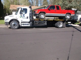 B&R Towing JunkYard in Eugene (OR) - photo 1