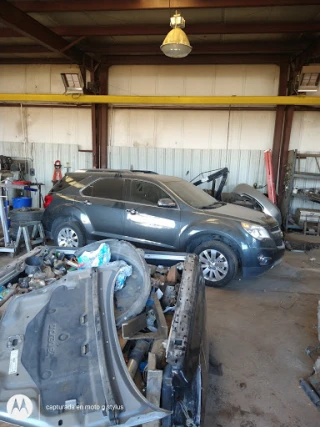 Dodge City Salvage Recycling JunkYard in Kansas City (KS) - photo 1