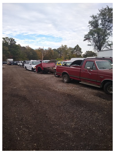 Redmond's Auto Parts JunkYard in Bel Air South (MD) - photo 2