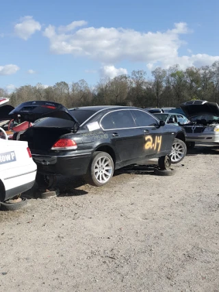 LKQ Self Service - Baton Rouge JunkYard in Baton Rouge (LA) - photo 4