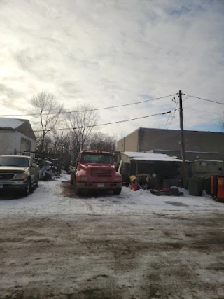 St Paul Park Auto Parts JunkYard in St. Paul (MN) - photo 2