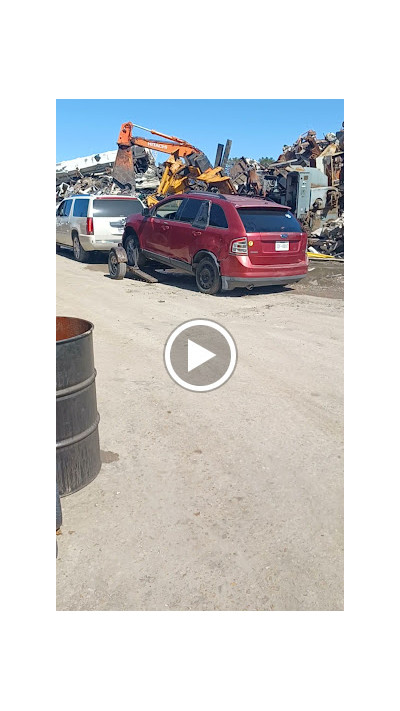 Bishop Truck Parts JunkYard in Garland (TX) - photo 4