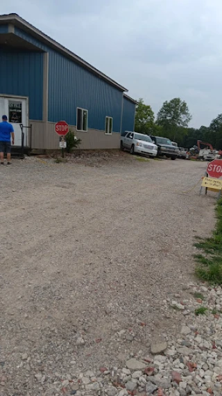 Driscol Enterprises Auto Salvage LLC. JunkYard in Lafayette (IN) - photo 2