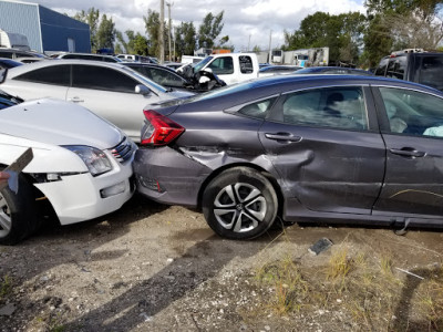 Sisters Towing and Transportation JunkYard in West Palm Beach (FL) - photo 1