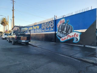 El Rey Auto Parts Corp JunkYard in Long Beach (CA) - photo 4