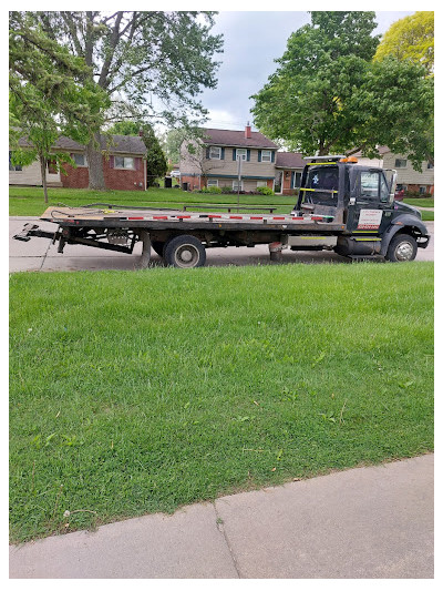 A To Z Towing & Recovery JunkYard in Detroit (MI) - photo 3