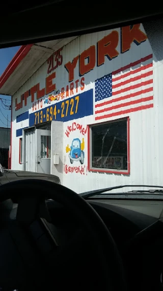 Little York Auto Parts JunkYard in Houston (TX) - photo 1