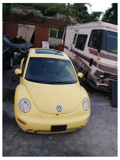 Dixon's Garage & Auto Parts JunkYard in Jacksonville (NC) - photo 1