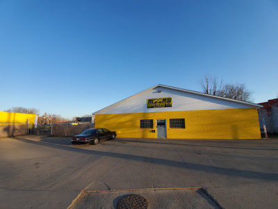 Moons Auto Parts JunkYard in Akron (OH) - photo 3