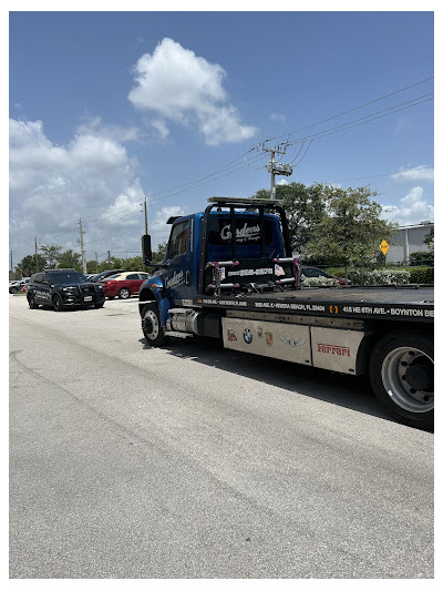 Gardens Towing & Transport JunkYard in West Palm Beach (FL) - photo 3