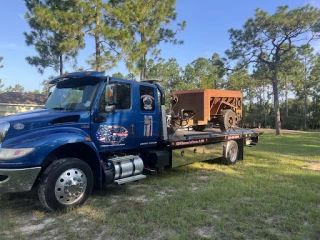 GS Auto Towing & Recovery JunkYard in Spring Hill (FL) - photo 1