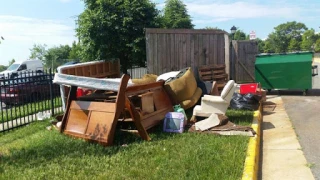 Junk King Cedar Rapids JunkYard in Cedar Rapids (IA) - photo 4