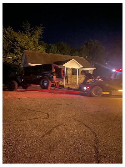 Young Guns Towing and Recovery JunkYard in Huntsville (AL) - photo 3