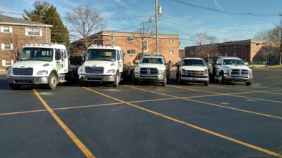 CJ AUTO & TOW JunkYard in Springfield (MA) - photo 1