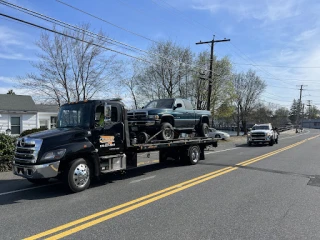 Quality Towing & Recovery JunkYard in Springfield (MA) - photo 2