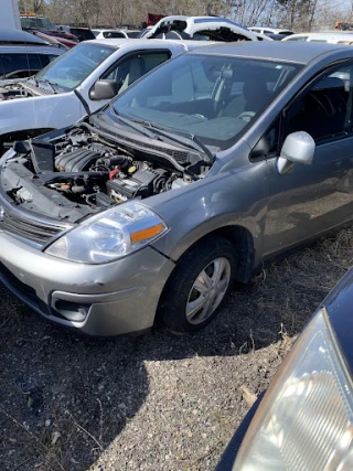 Pontiac Auto Salvage - photo 1