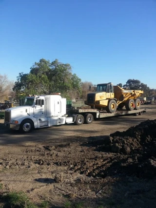 Fontenot Towing JunkYard in Long Beach (CA) - photo 2