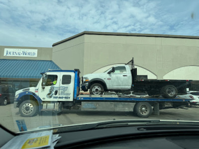 Quality Tow & Recovery LLC JunkYard in Kansas City (KS) - photo 2