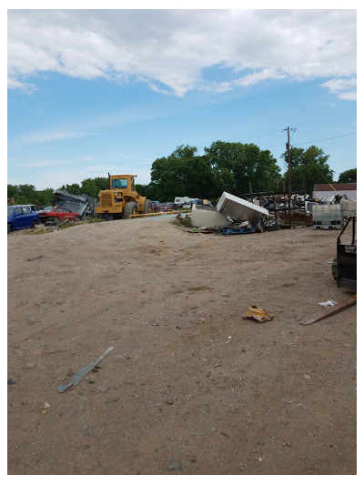 Charlie Heath West 40 Salvage JunkYard in Kansas City (KS) - photo 1