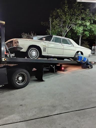 Popular auto wrecking JunkYard in Thousand Oaks (CA)