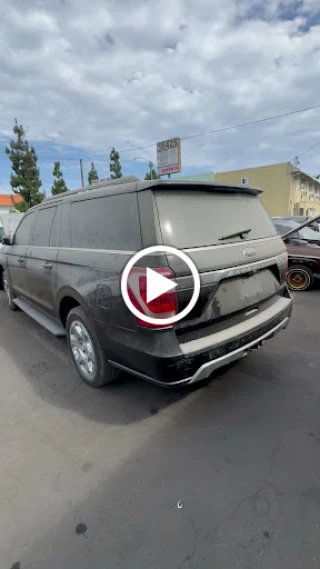 Pioneer Truck Tesla and Auto Wrecking JunkYard in Santa Ana (CA) - photo 2