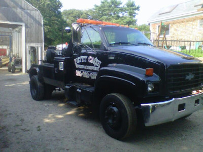 Petty Cash Towing & Recovery JunkYard in New Bedford (MA) - photo 3