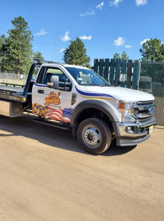 D&J Towing JunkYard in Fort Collins (CO) - photo 3