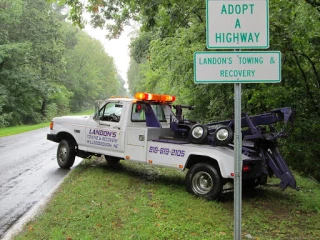 Landon's Towing & Recovery Inc. JunkYard in Greensboro (NC) - photo 2