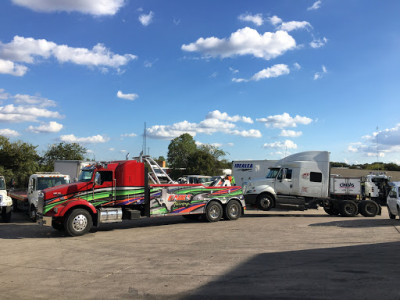 Eagle Towing & Wrecker Service JunkYard in Austin (TX) - photo 1