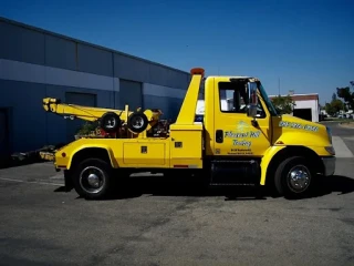 Pleasant Hill Towing JunkYard in Elk Grove (CA) - photo 1