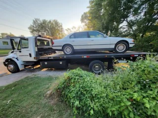 Trustworthy Towing Service Memphis JunkYard in Memphis (TN) - photo 3